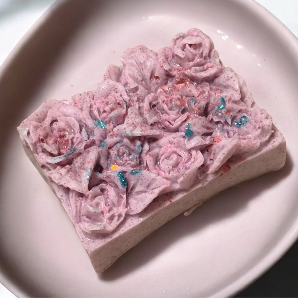 Fruit burst shimmer scent 3D roses handmade soap 2x3in 4oz shea butter